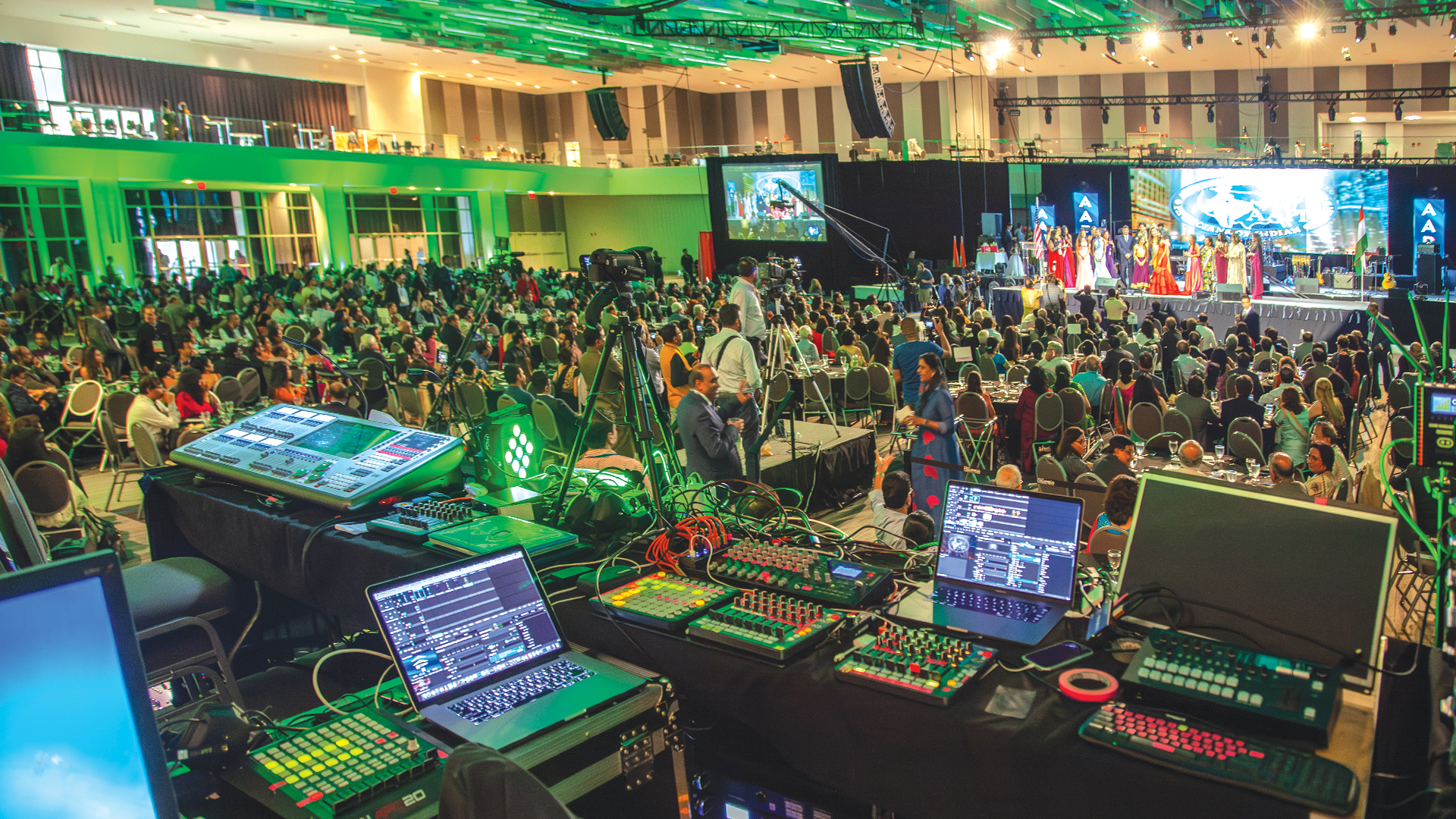 The Tour That Survived a City-Wide Blackout